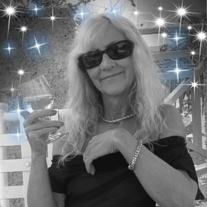 Meet your Posher, Neita